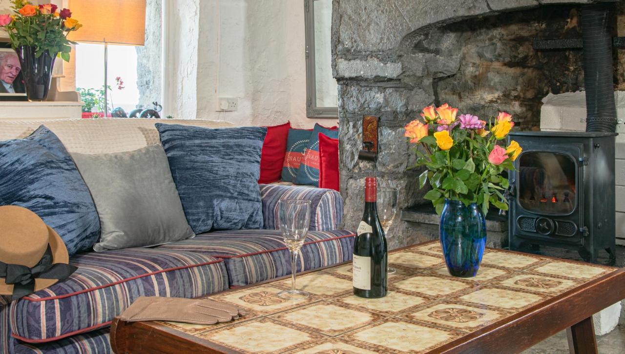 1844 Seascape Cottage Is Located On The Wild Atlantic Way Fanore Exterior foto