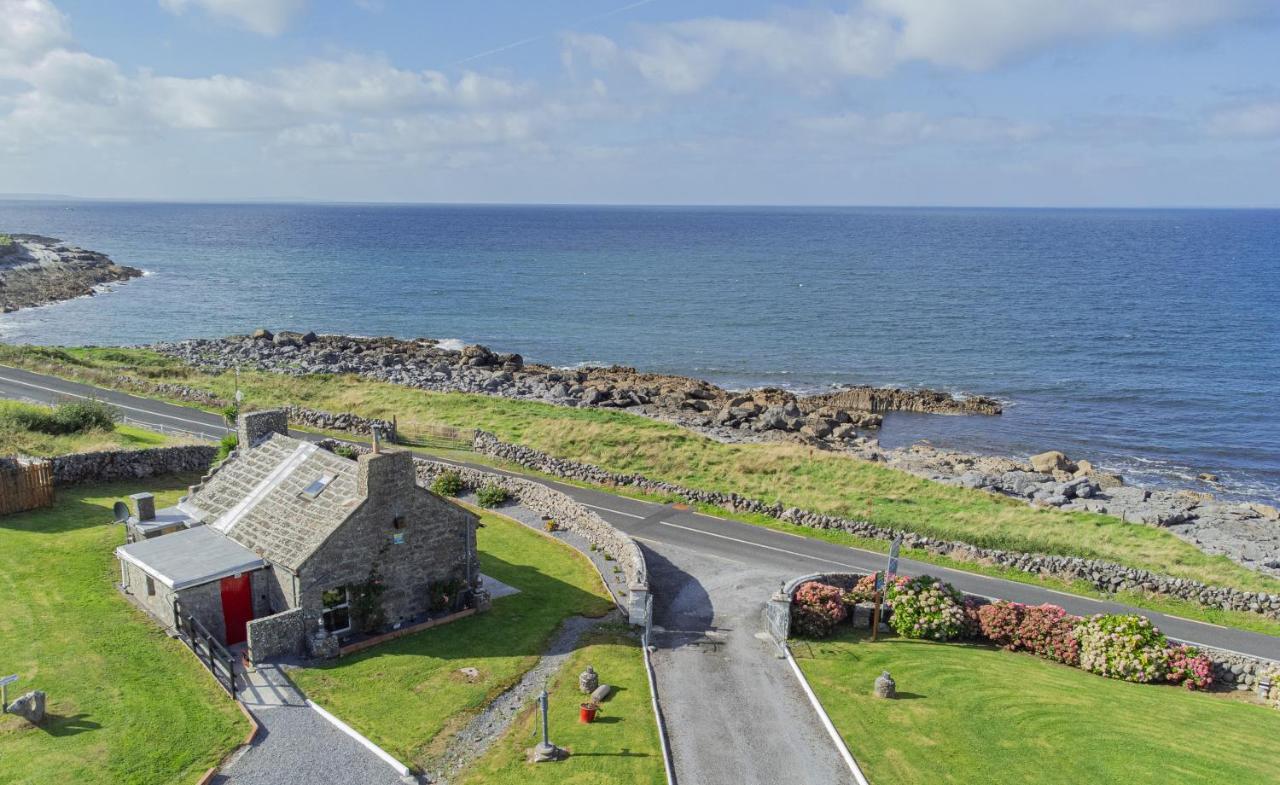1844 Seascape Cottage Is Located On The Wild Atlantic Way Fanore Exterior foto