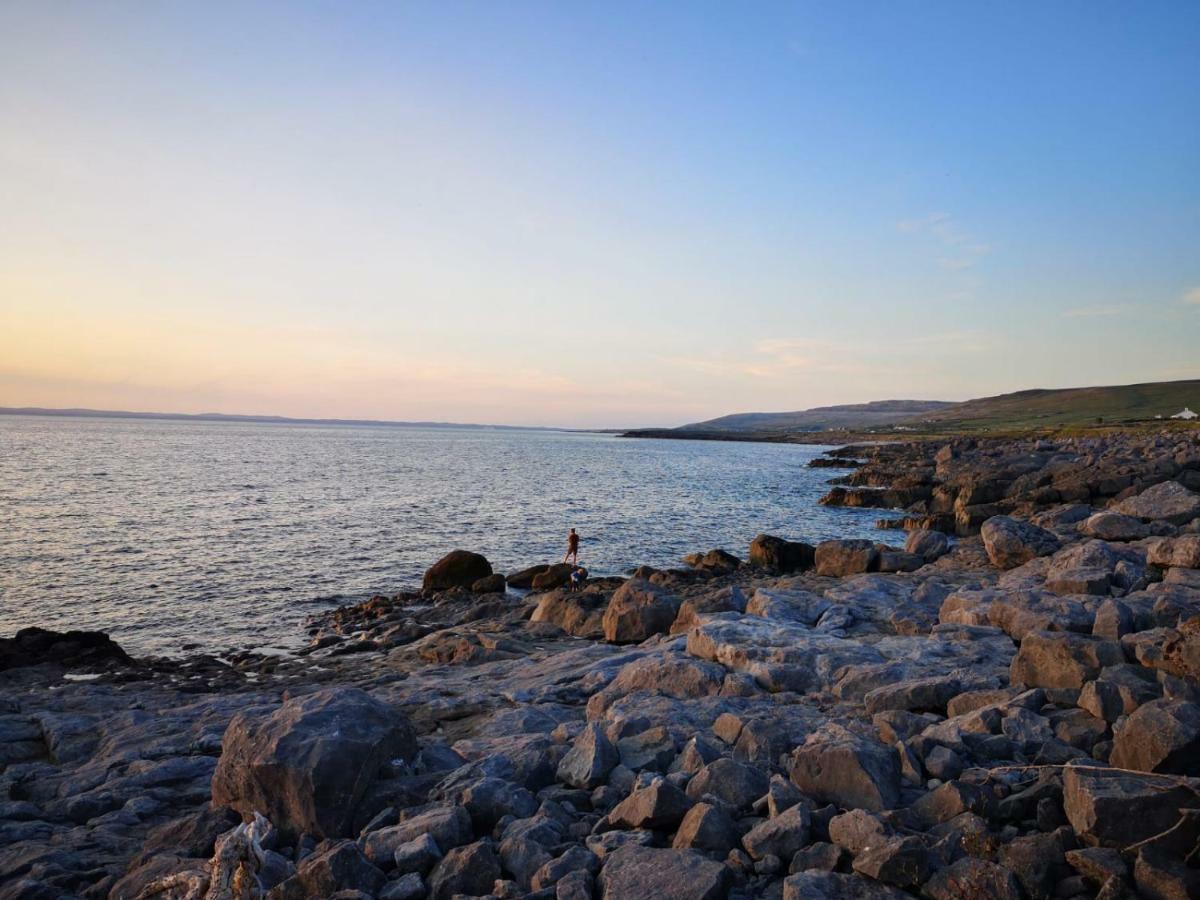1844 Seascape Cottage Is Located On The Wild Atlantic Way Fanore Exterior foto