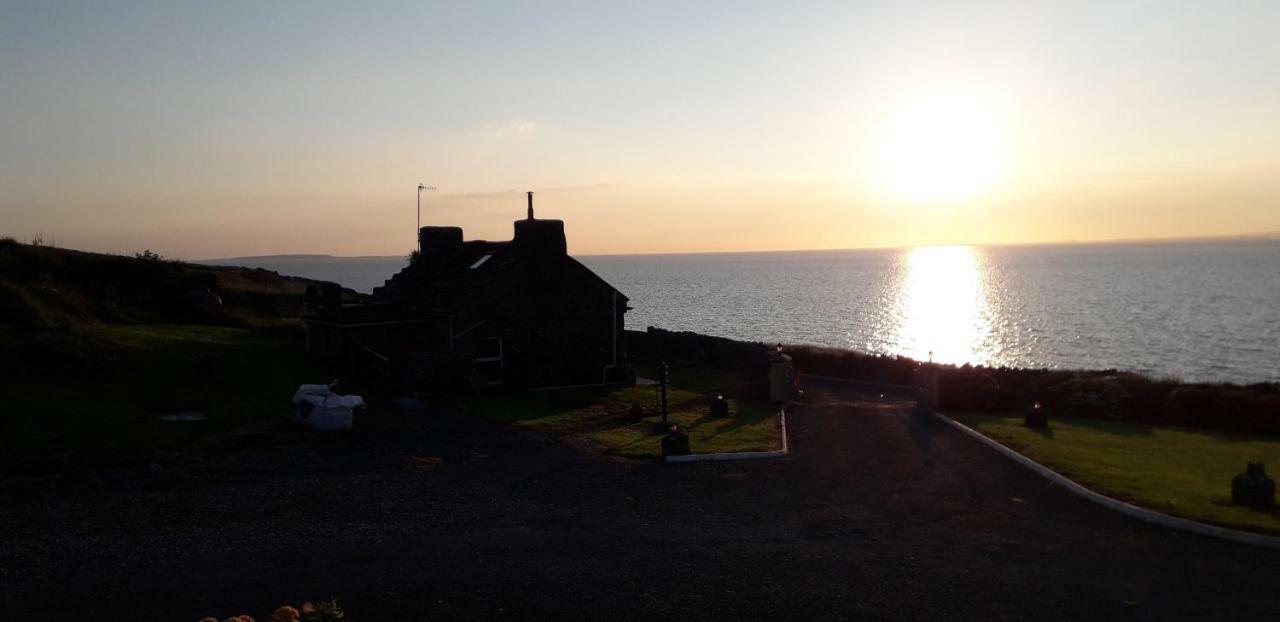 1844 Seascape Cottage Is Located On The Wild Atlantic Way Fanore Exterior foto